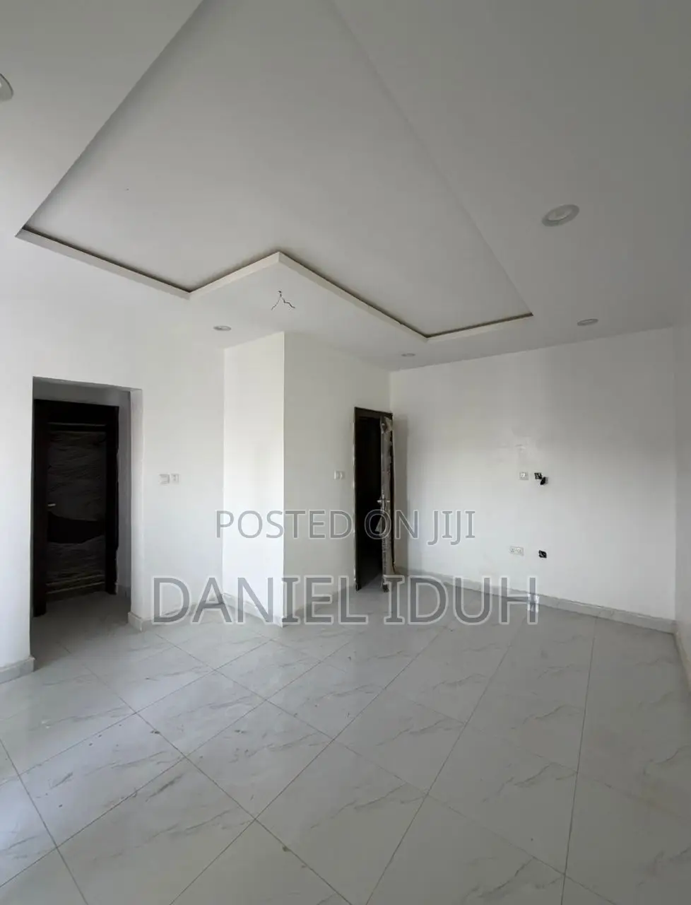 4bdrm Townhouse/Terrace in Jahi for sale