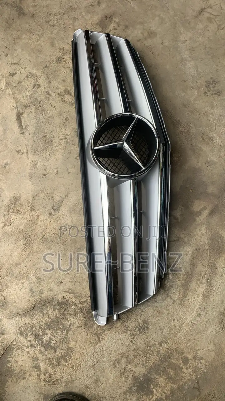 Mercedes Benz Front Grill C300 Model 2010