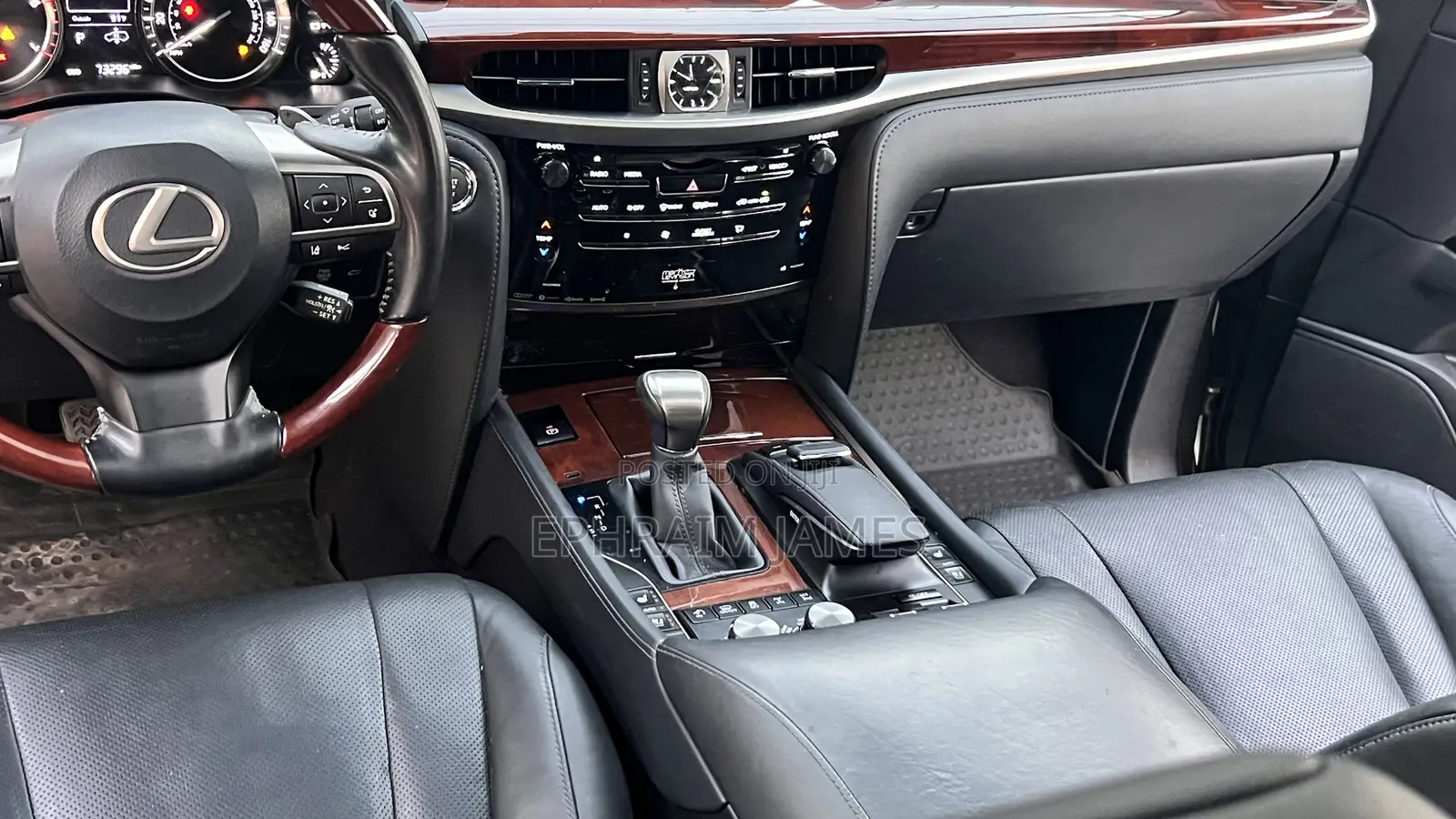 Lexus LX 570 AWD 2018 Gray