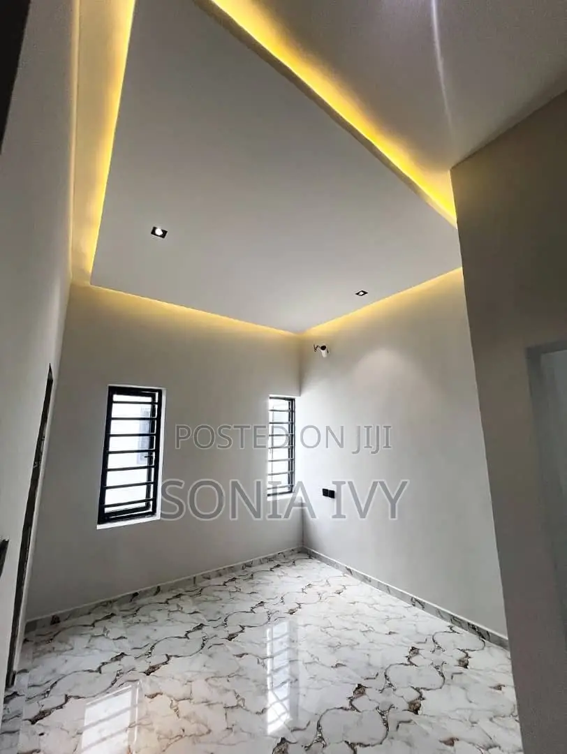 Furnished 4bdrm Bungalow in Soniaproperties, Lekki Phase 2 for rent
