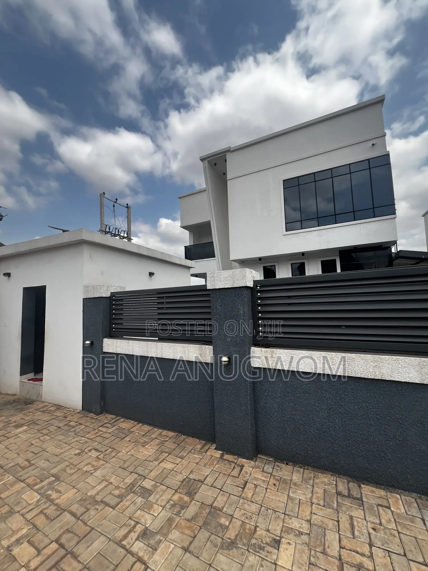5bdrm Duplex in Nondon Etat, Enugu State for sale