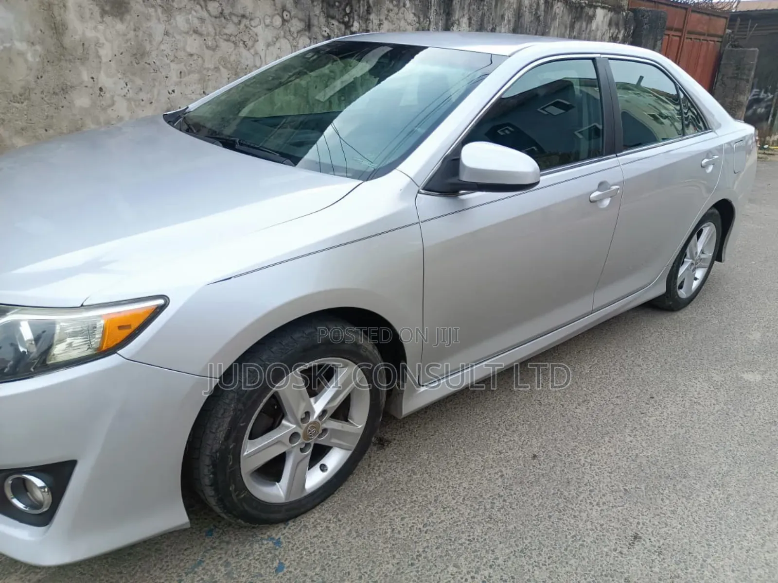 Toyota Camry 2014 Silver