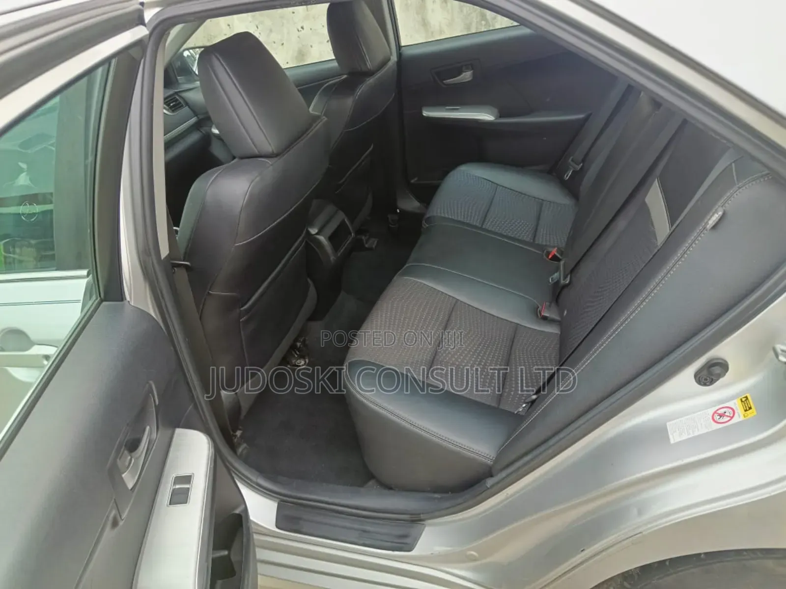 Toyota Camry 2014 Silver