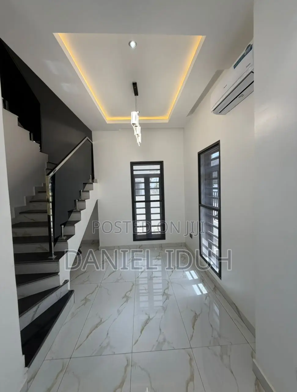 4bdrm Duplex in Jahi for sale