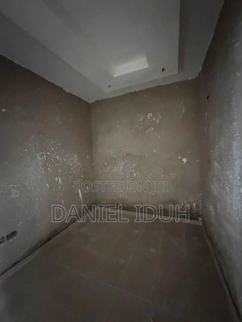 3bdrm Apartment in Kaura for sale