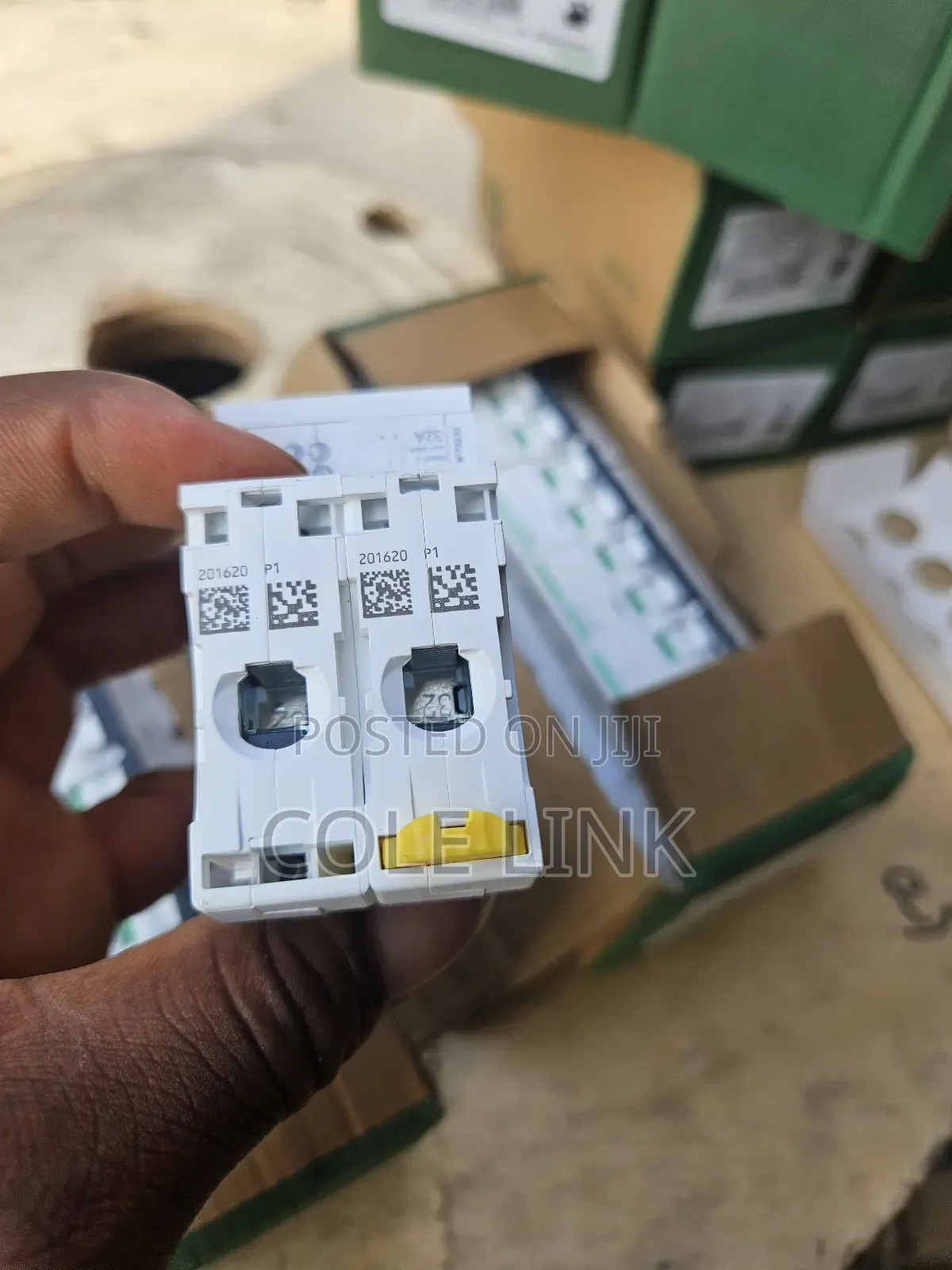 32amps 2pole MCB Breaker