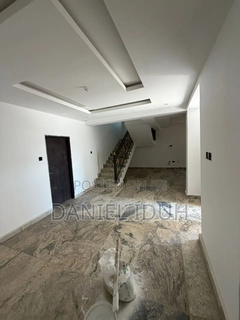 4bdrm Duplex in Kaura for rent