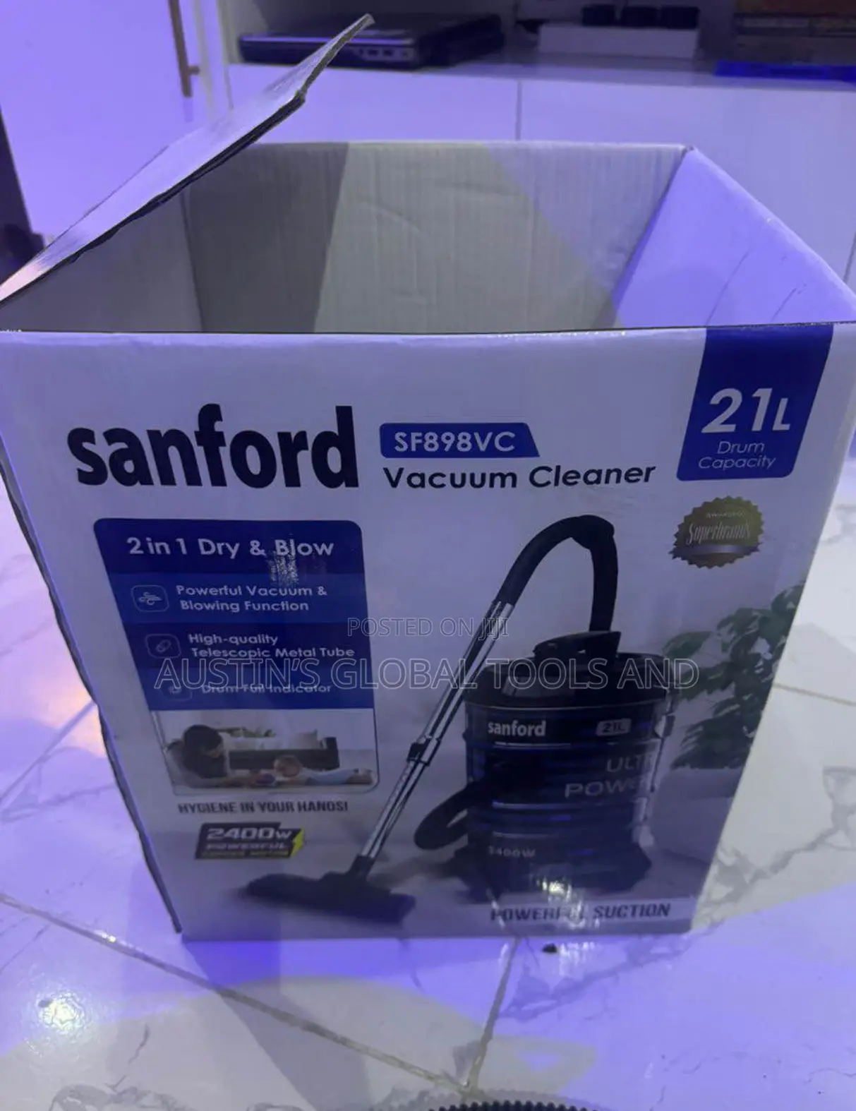 Sanford 21l Vacuum Cleaner.