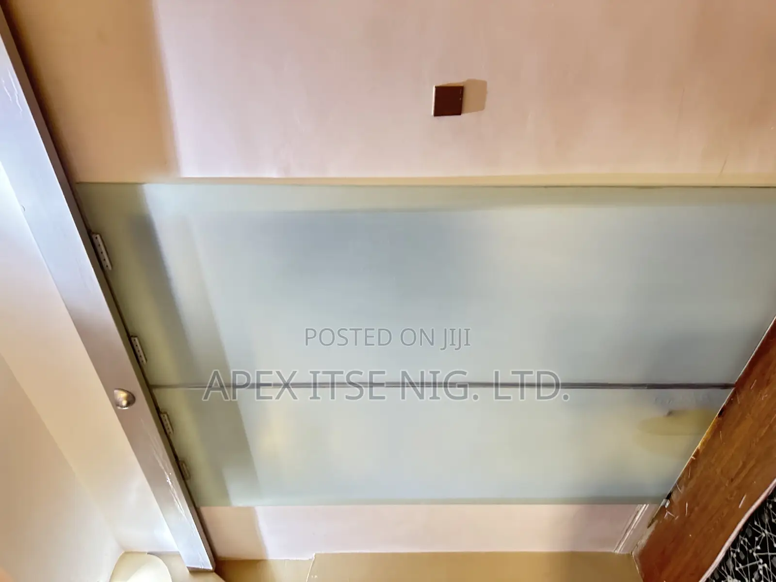 Censor/Automated Glass Door