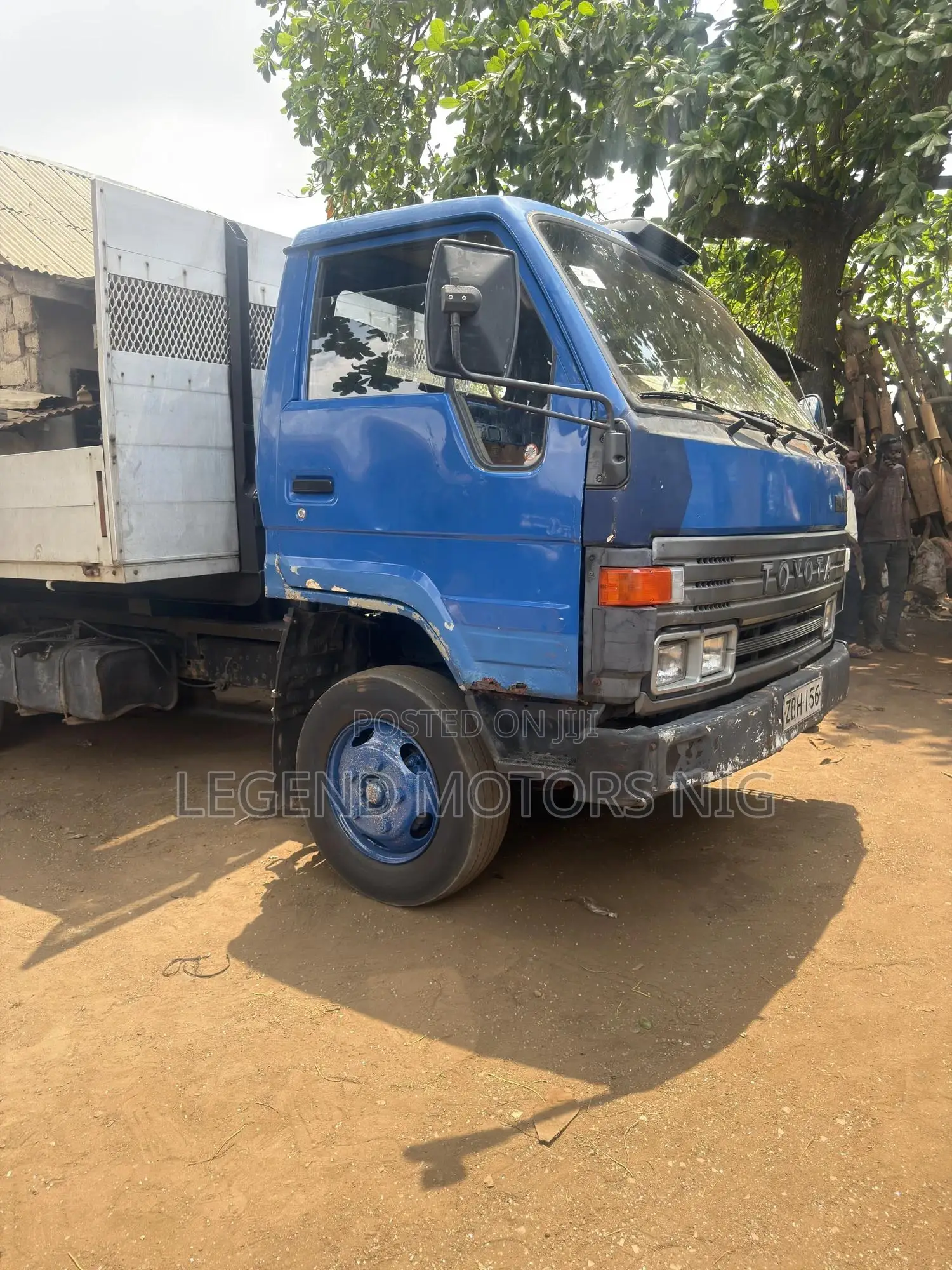 Toyota Dyna 1998 Blue