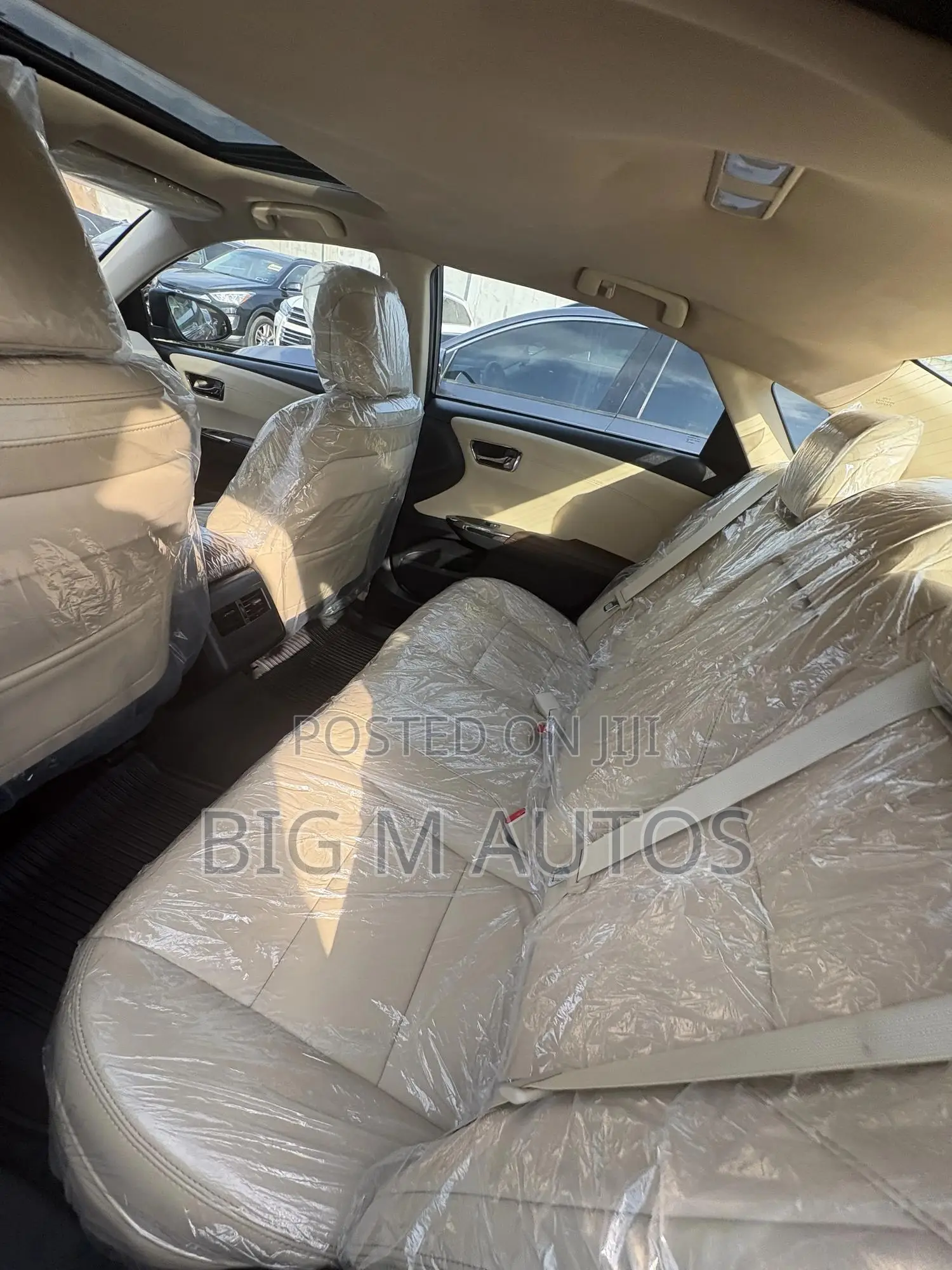 Toyota Avalon 2017 Brown