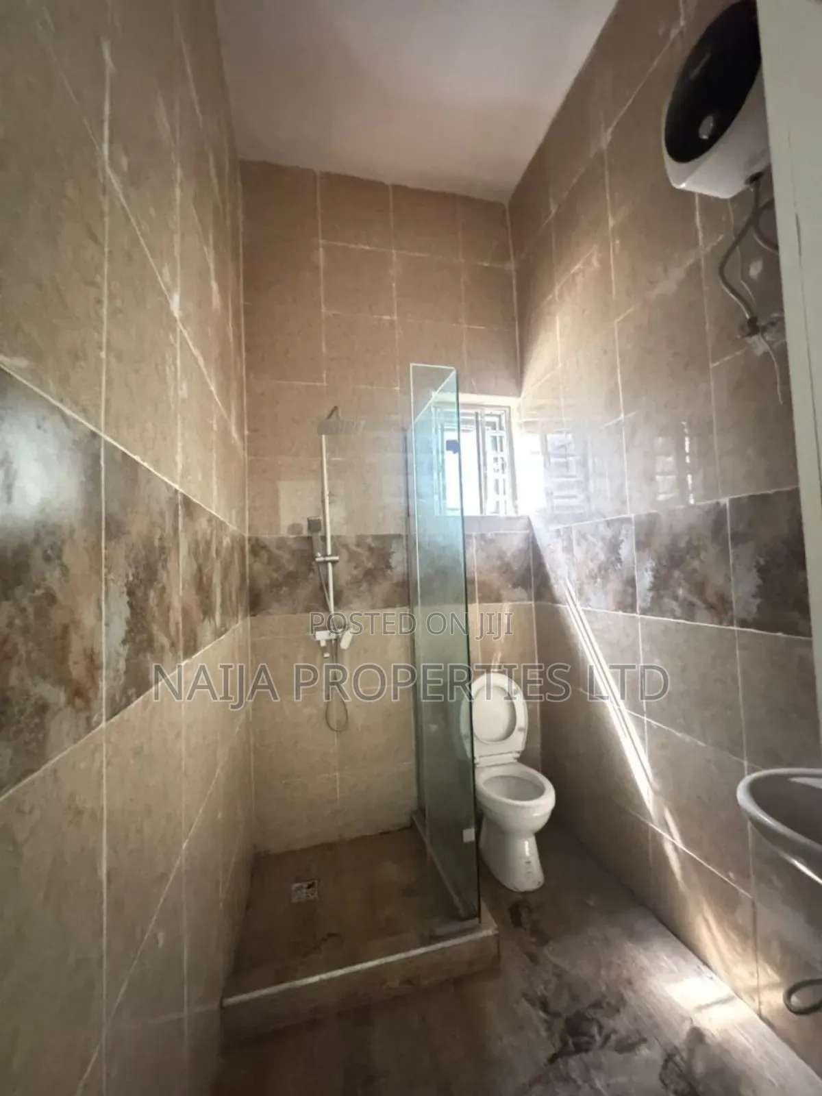 4bdrm Duplex in Orchid, Ikota for rent