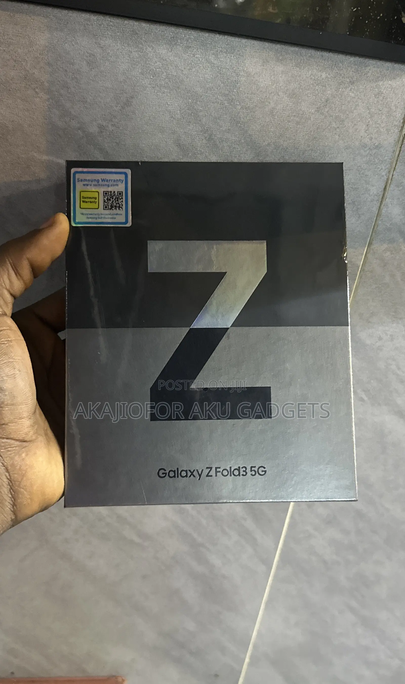 New Samsung Galaxy Z Fold 3 256 GB Black