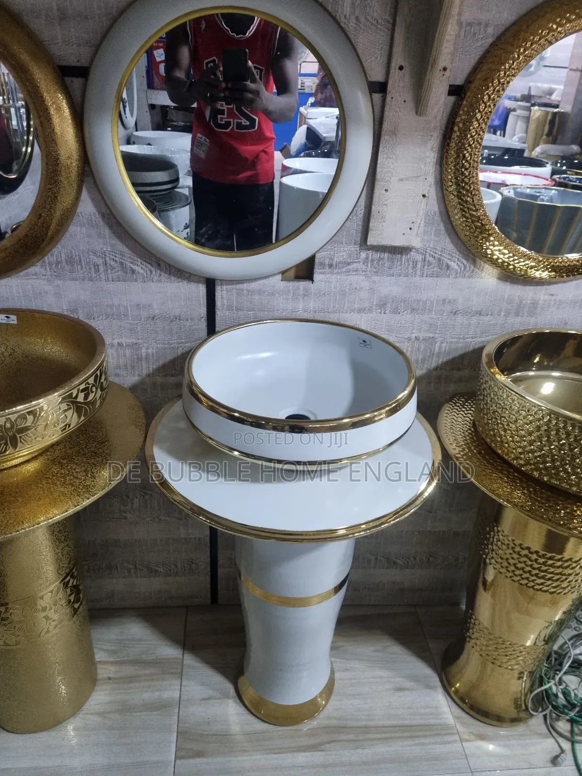 Luxury Gold Standing Basin