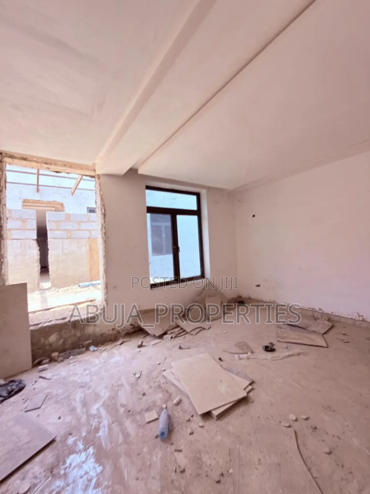 4bdrm Duplex in In A Quiet Mini, Kado for sale
