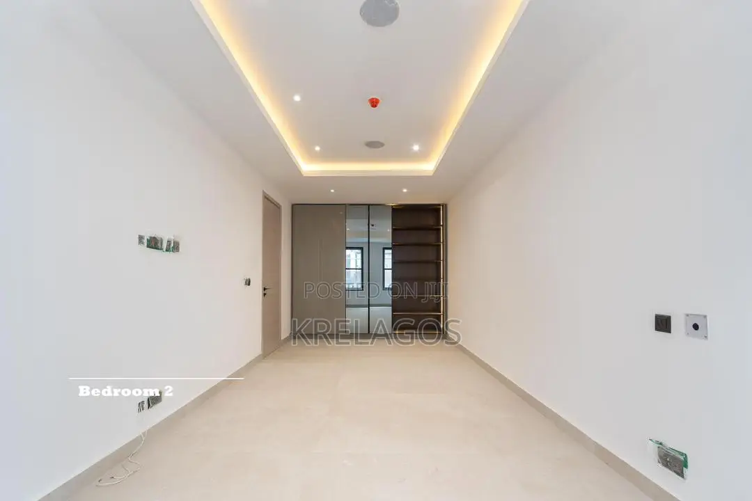 4bdrm Maisonette in Banana Island for sale