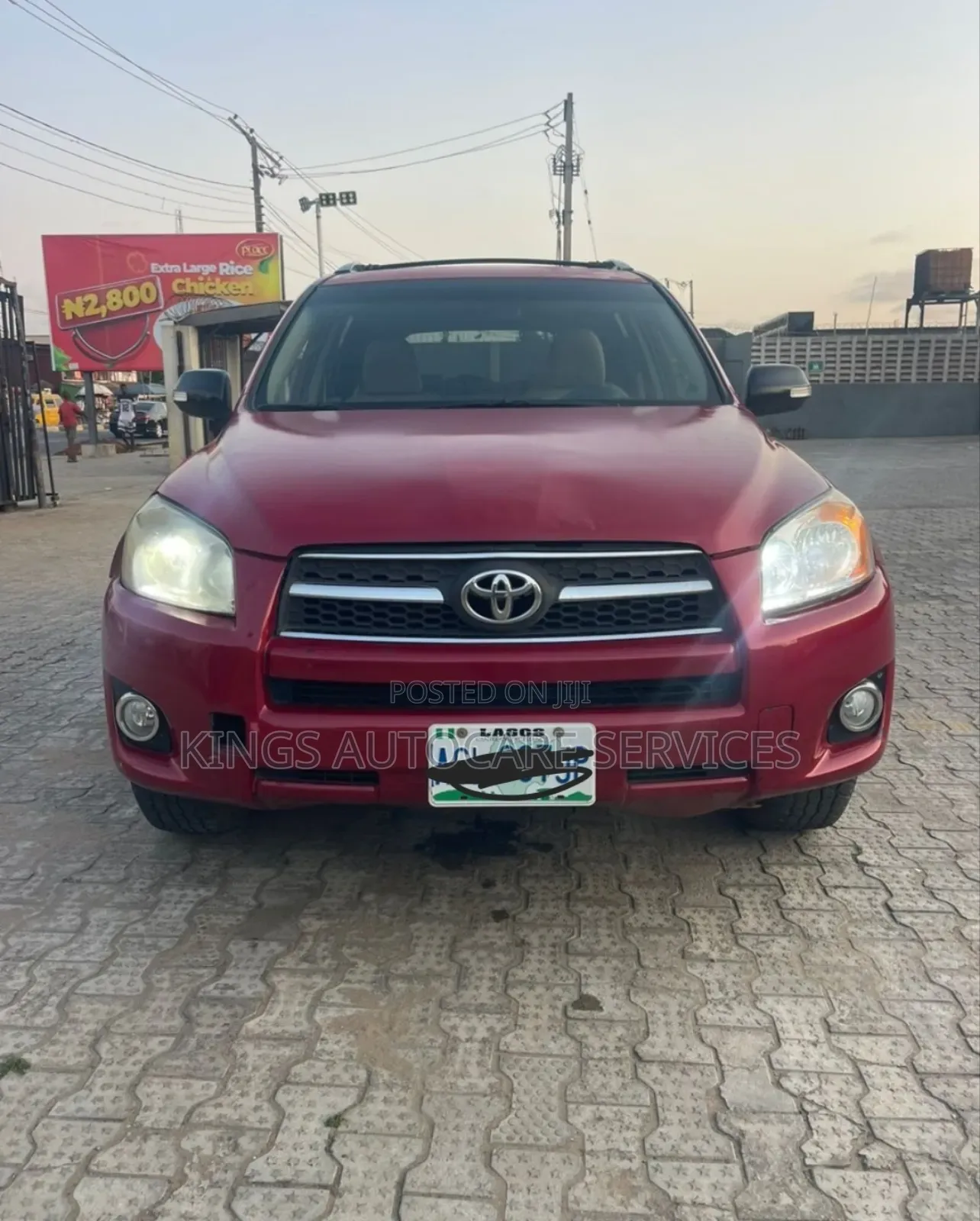 Toyota RAV4 2011 Red