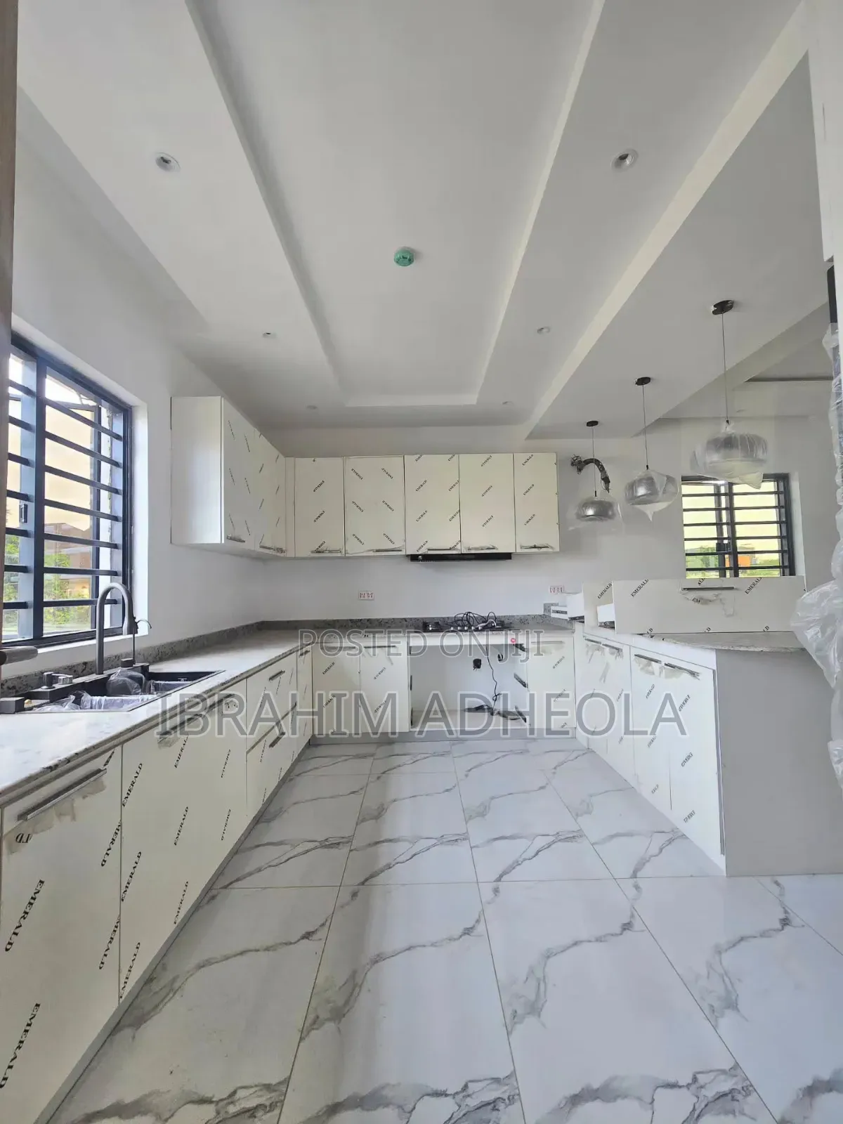 4bdrm Townhouse/Terrace in Ikeja Gra for sale