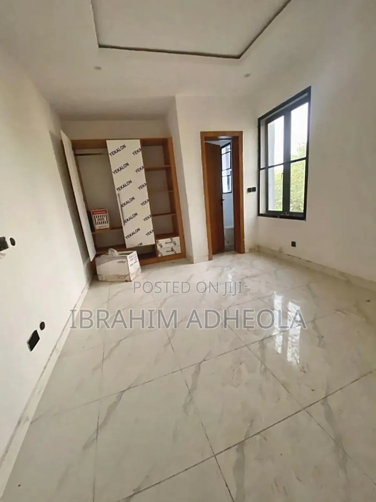 3bdrm Apartment in Ikeja Gra for sale