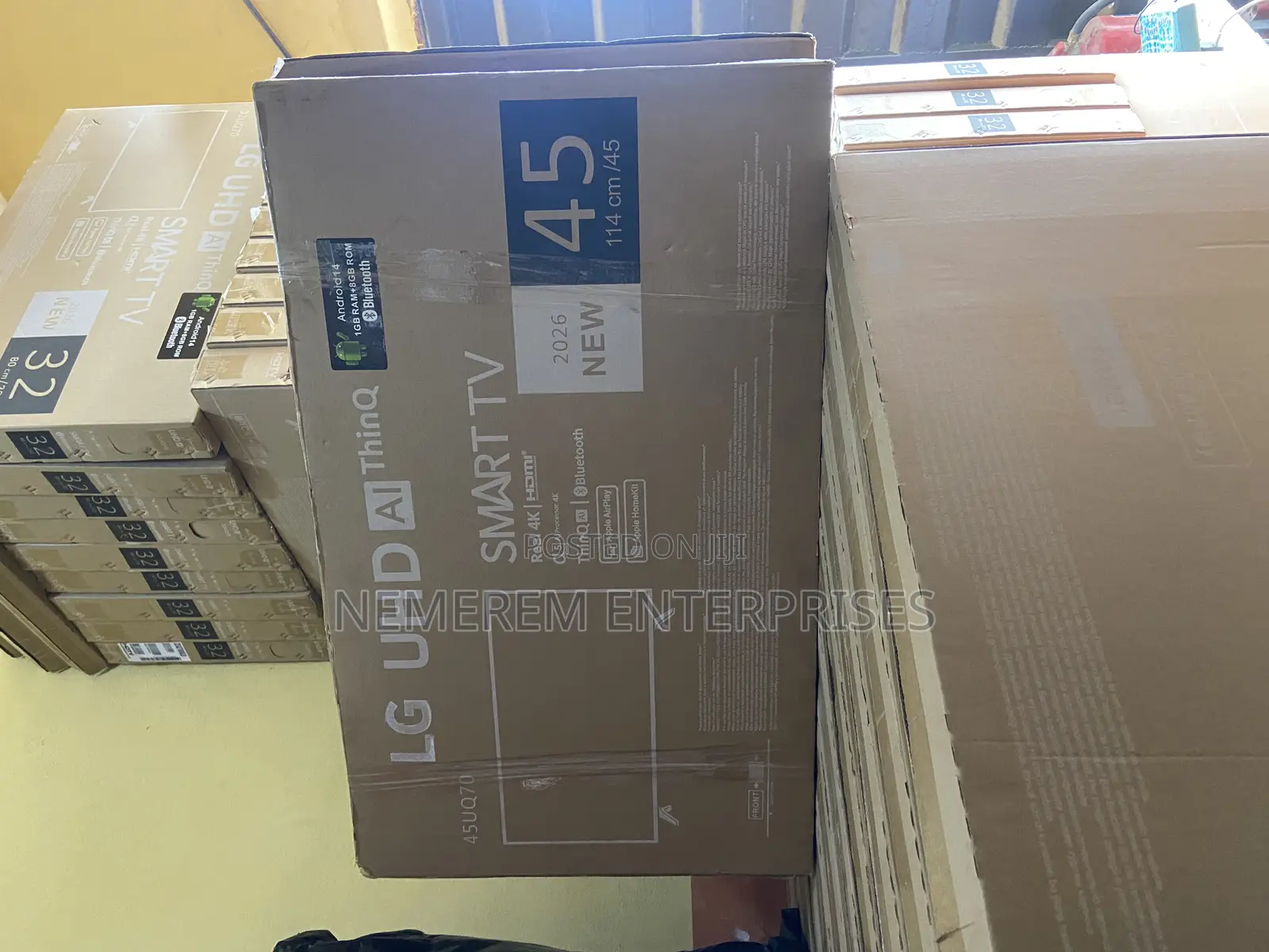 Lg 45" Smart Tv