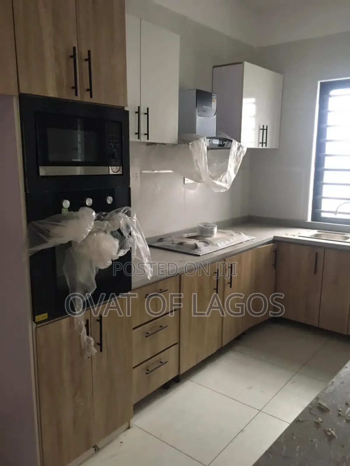 4bdrm Duplex in Harris Drive, VGC / Ajah for rent