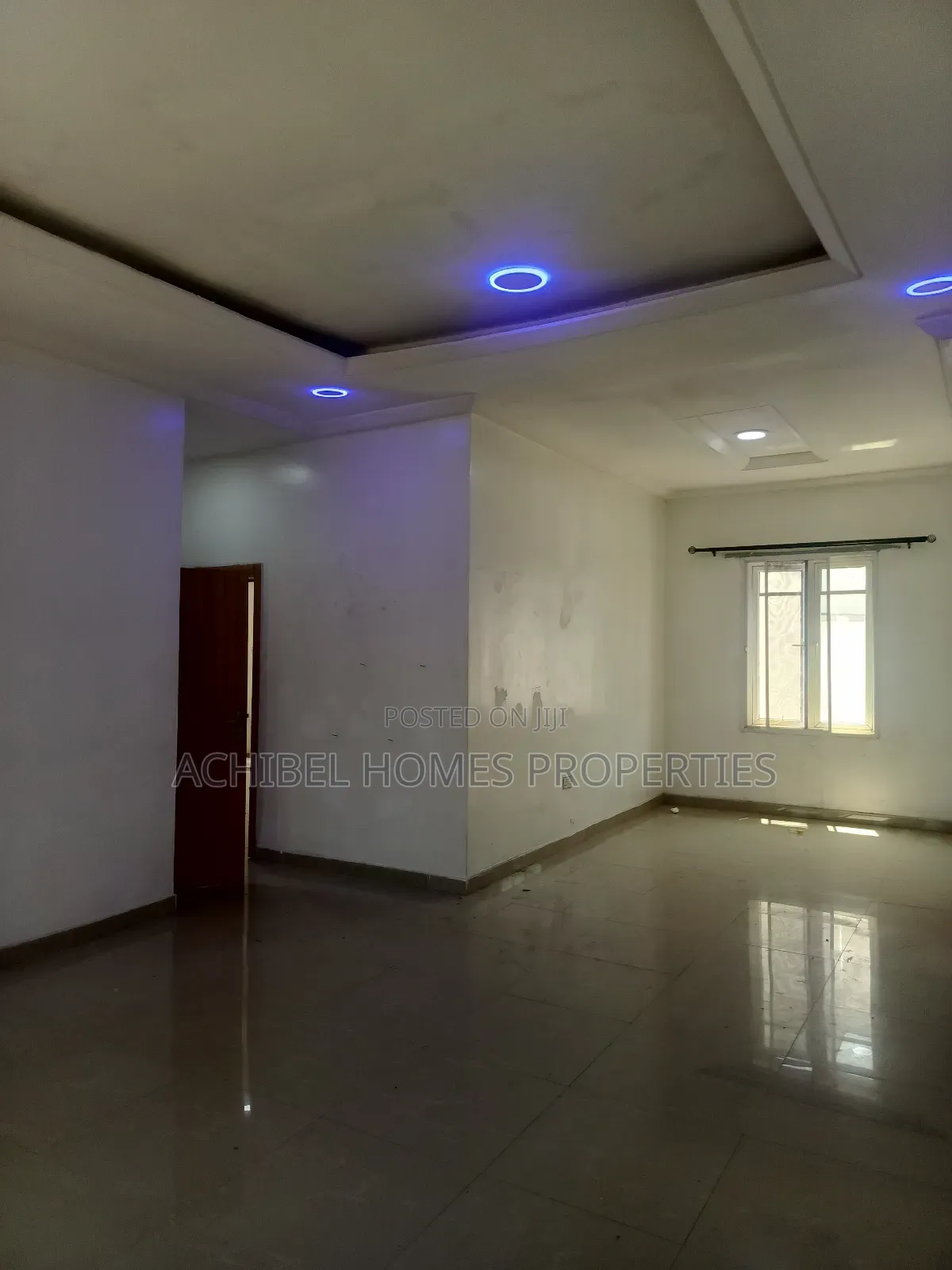 2bdrm Apartment in Ikota Gra for rent