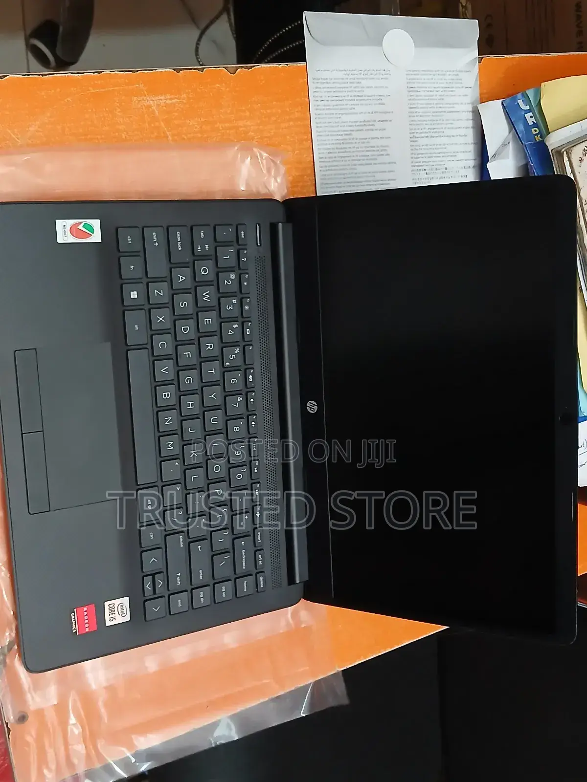 New Laptop HP 14S 8GB Intel SSD 512GB