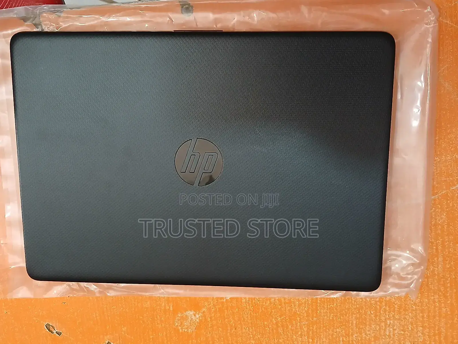 New Laptop HP 14S 8GB Intel SSD 512GB