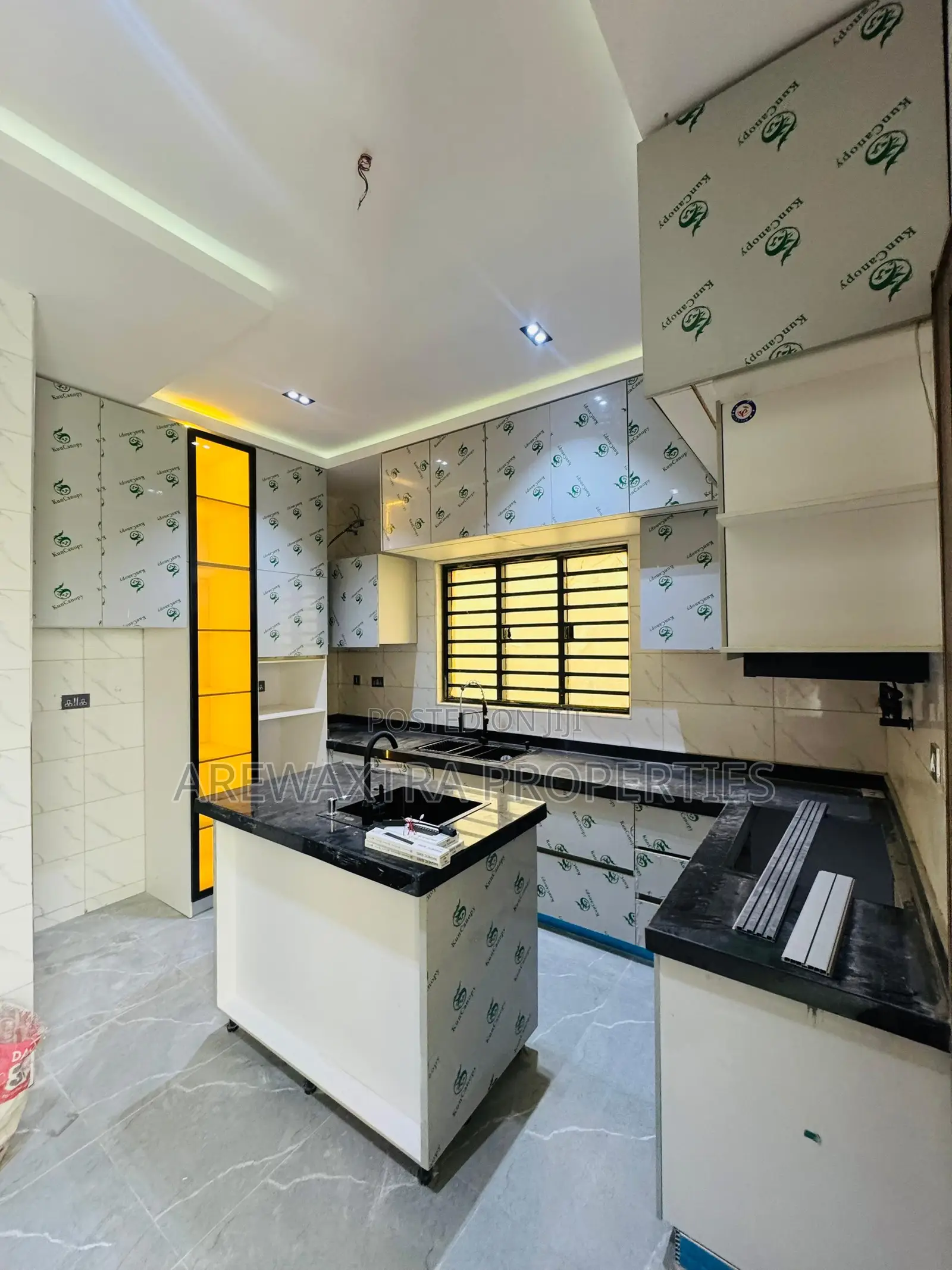 4bdrm Duplex in Carlton Gate Estate, Akobo for sale