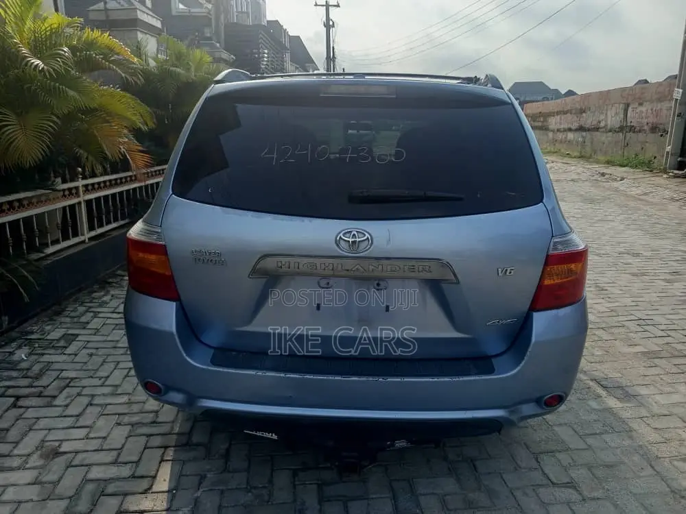 Toyota Highlander Limited 2010 Blue