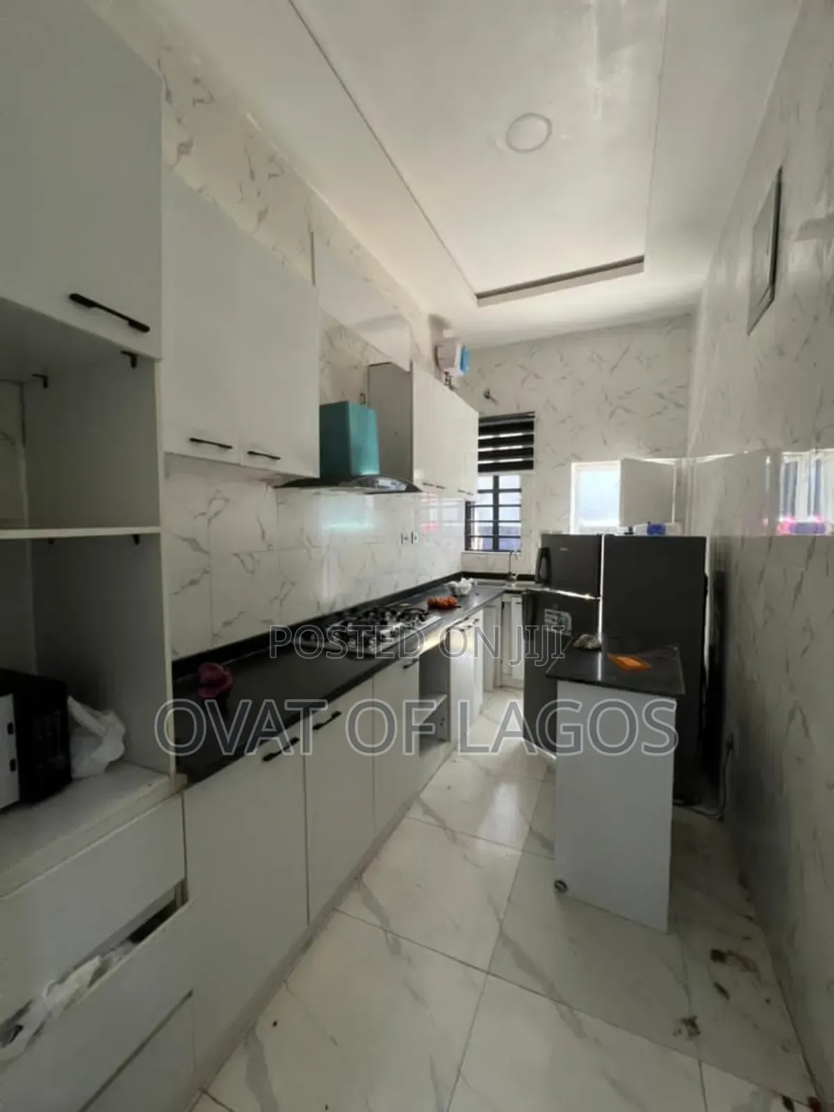 Furnished 3bdrm Duplex in Ikota for rent