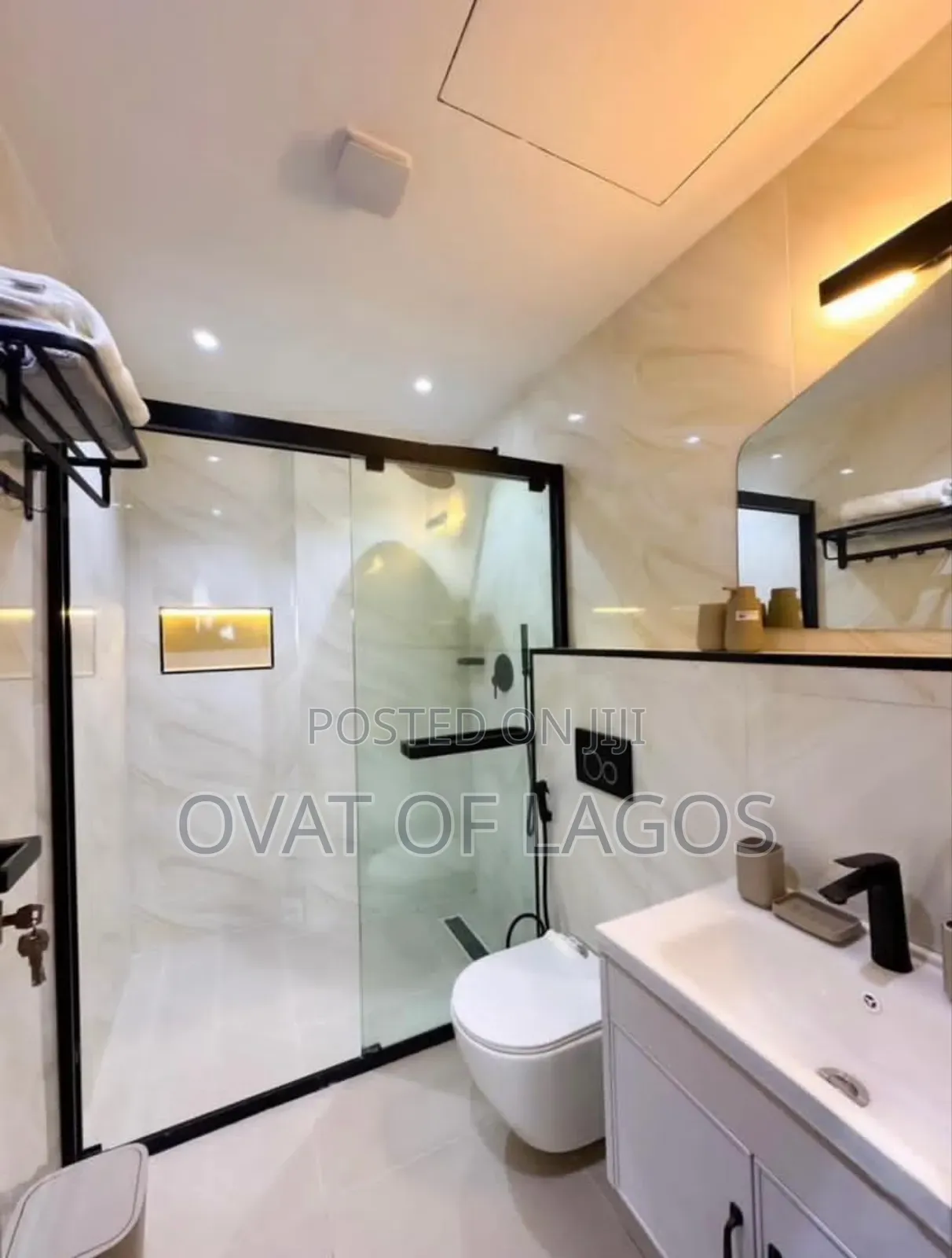 2bdrm Apartment in Lekki Phase 1 for sale