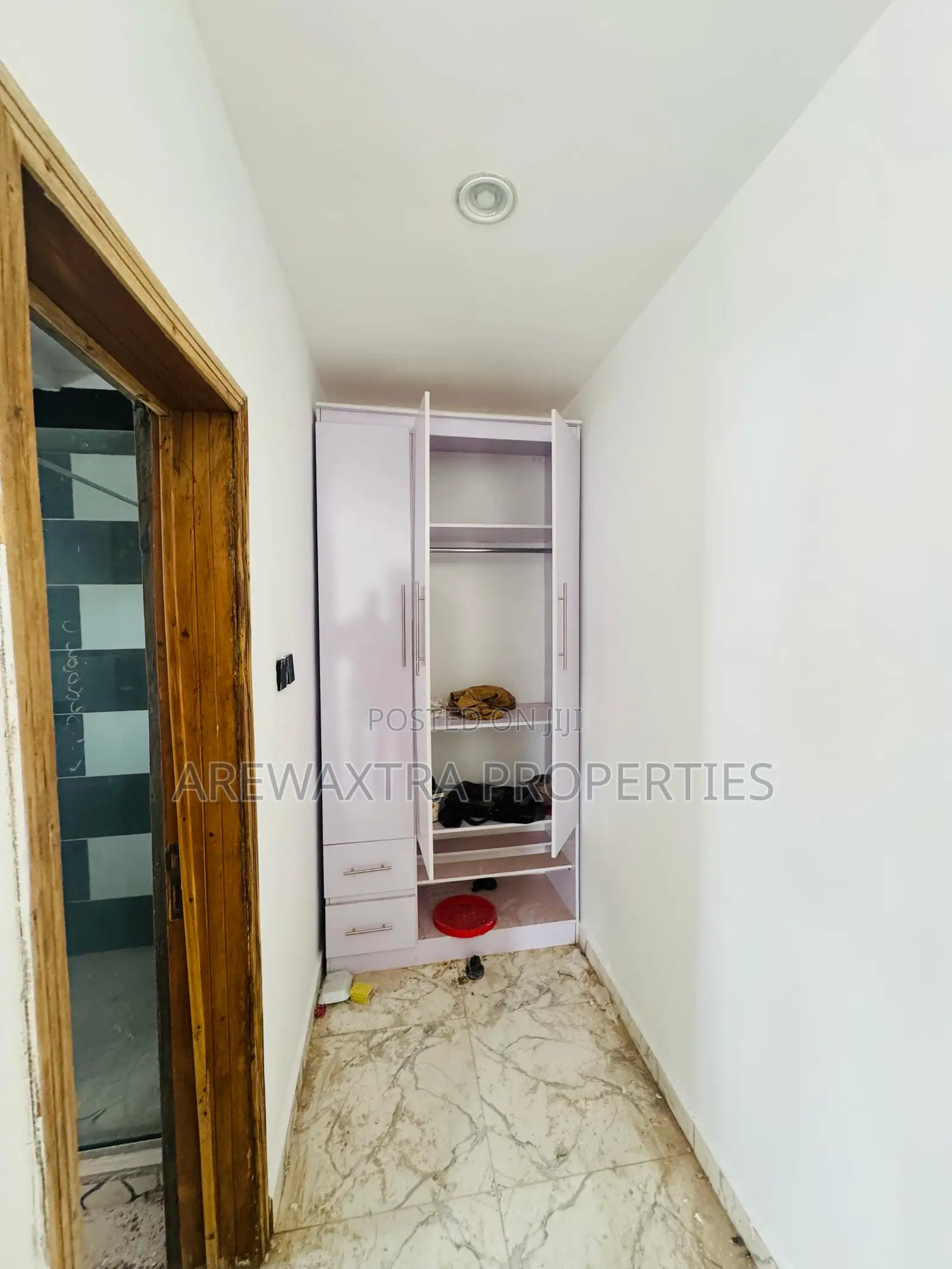 4bdrm Duplex in Kolapo Ishola Estate, Akobo for sale