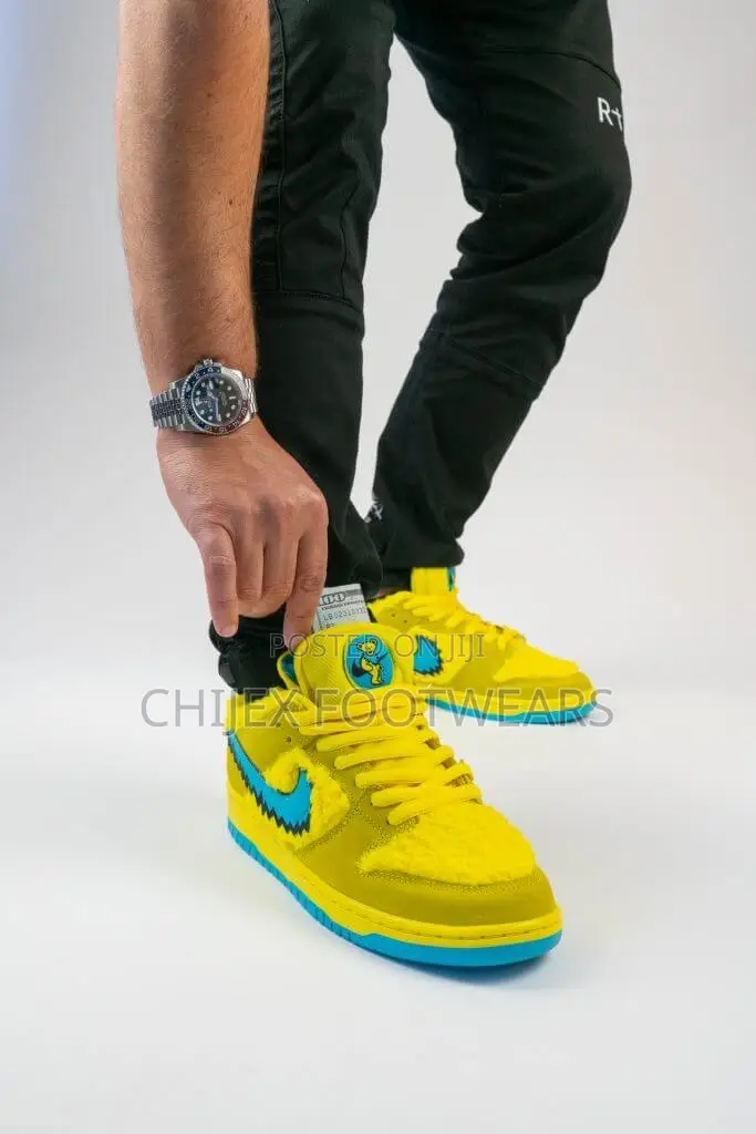 Original Nike Sb Dunklow Grateful Dead Bears Opti Yellow Colorway.