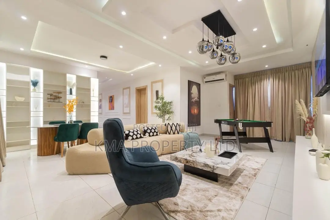 Luxurious 2 Bedroom Apartment With Rooftop Swimming Pool