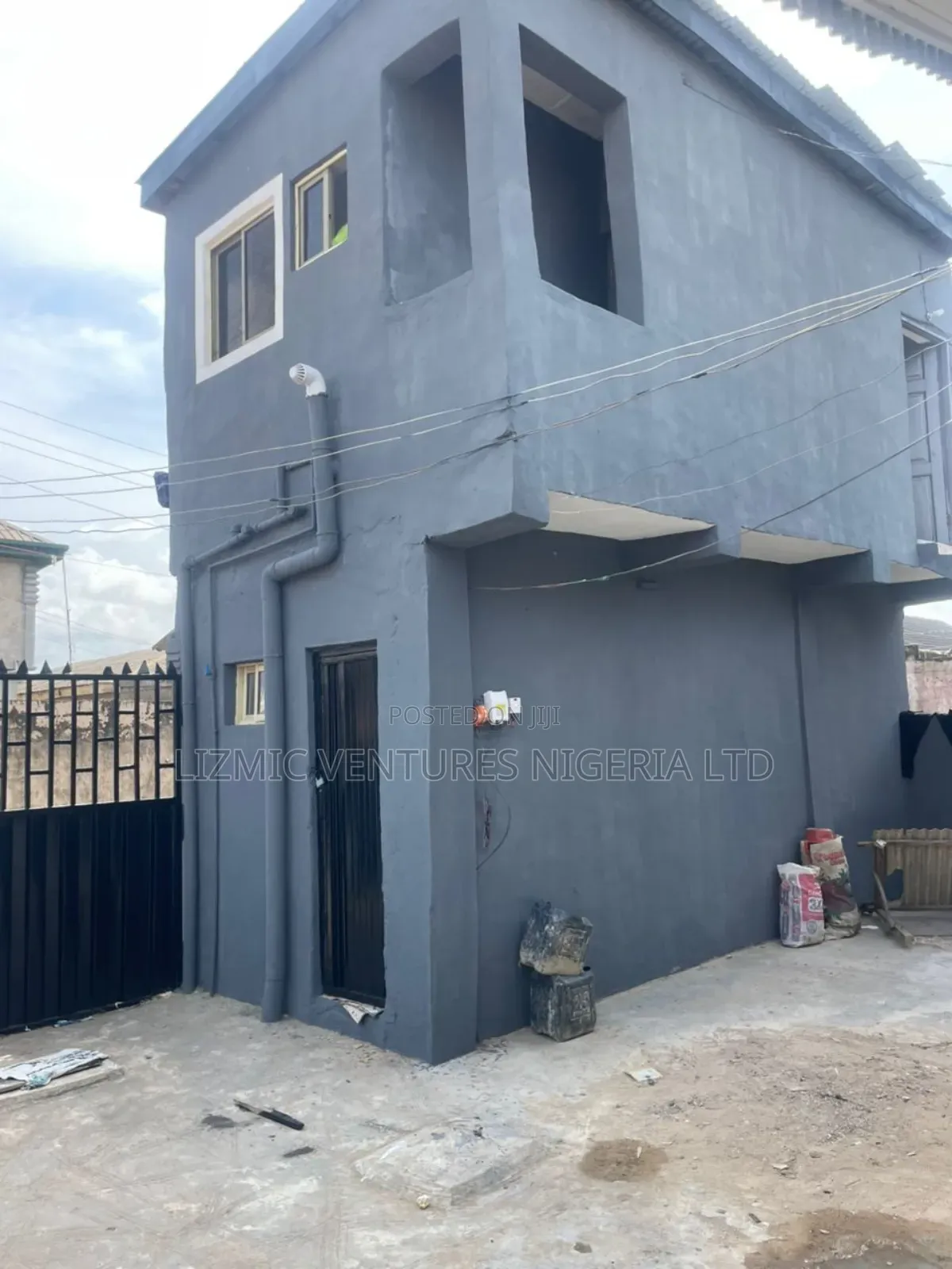 Furnished 3bdrm Bungalow in Igando Phase 1 for sale