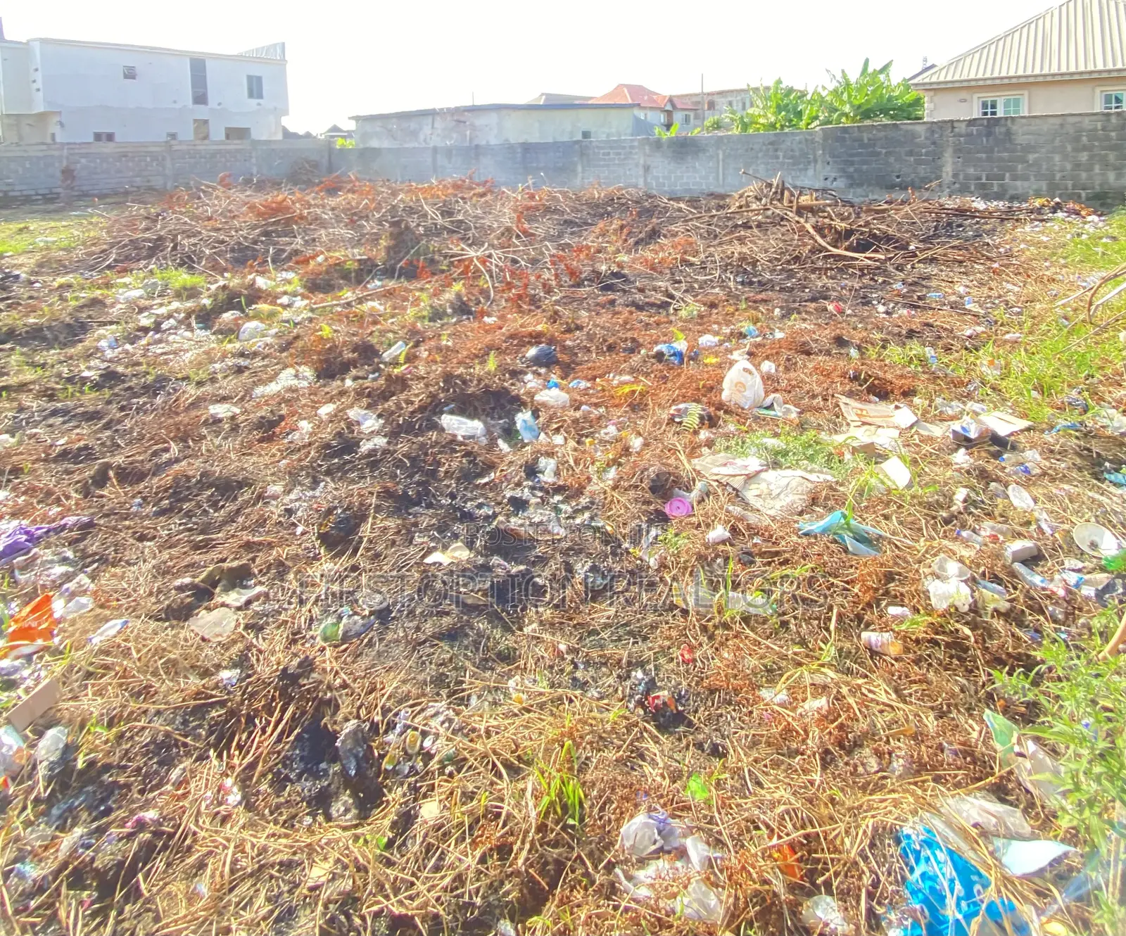 Half Plot of Land Measuring 350sqm at Ogombo Ajah