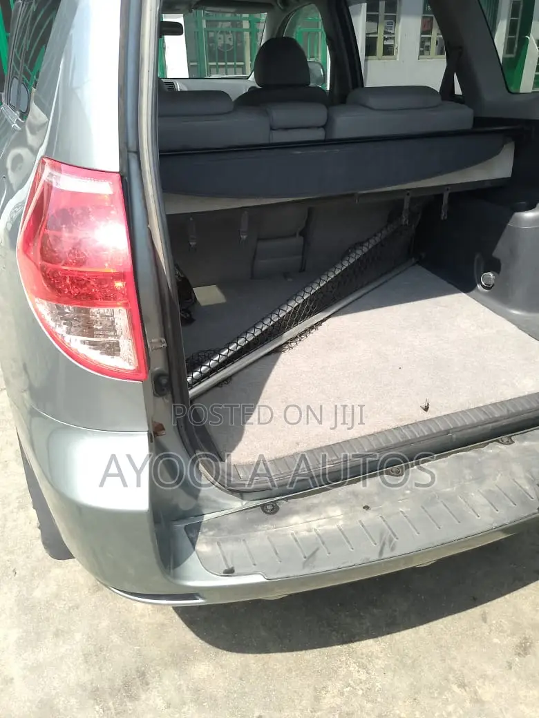 Toyota RAV4 2008 Green
