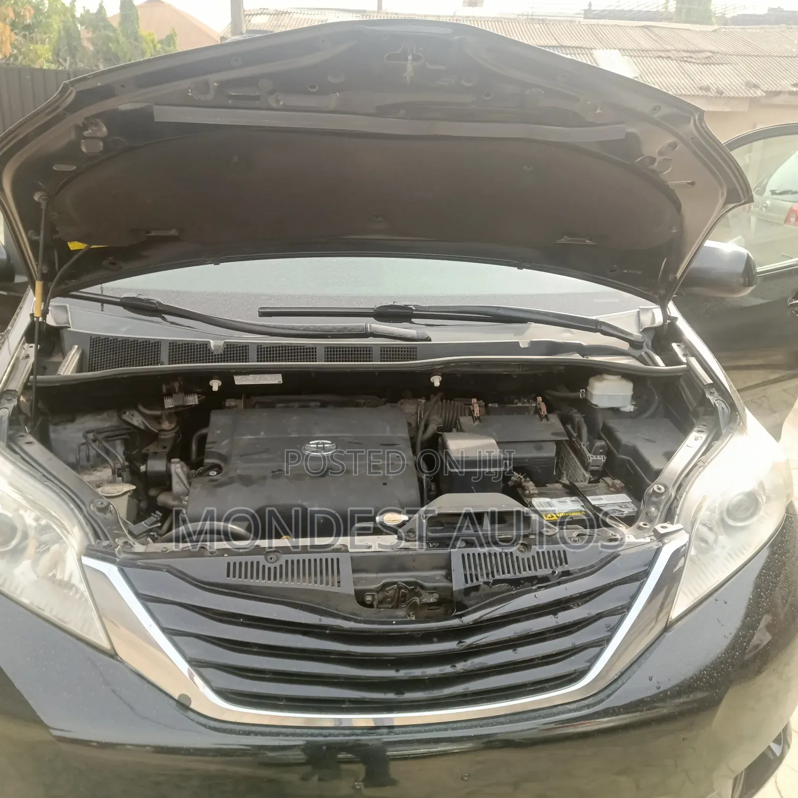 Toyota Sienna LE 7 Passenger Mobility 2011 Black