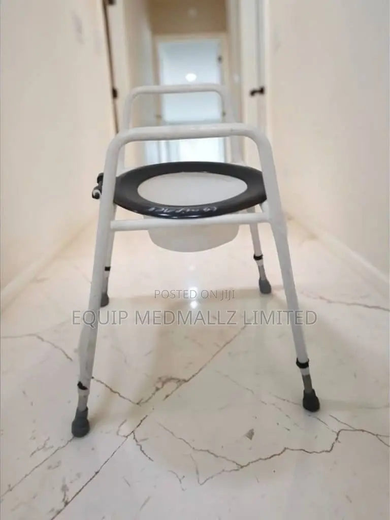 Aidapt Vr157 Solo Skandia Raised Toilet Seat and Frame