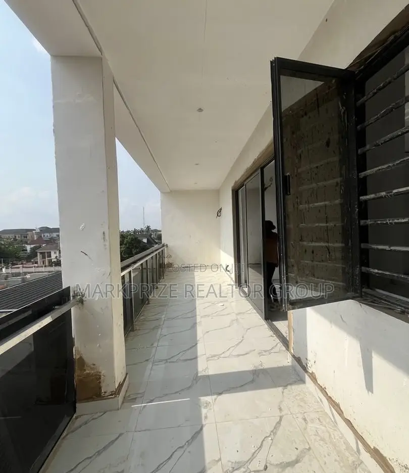 4bdrm Duplex in Ikeja Gra Lagos for sale