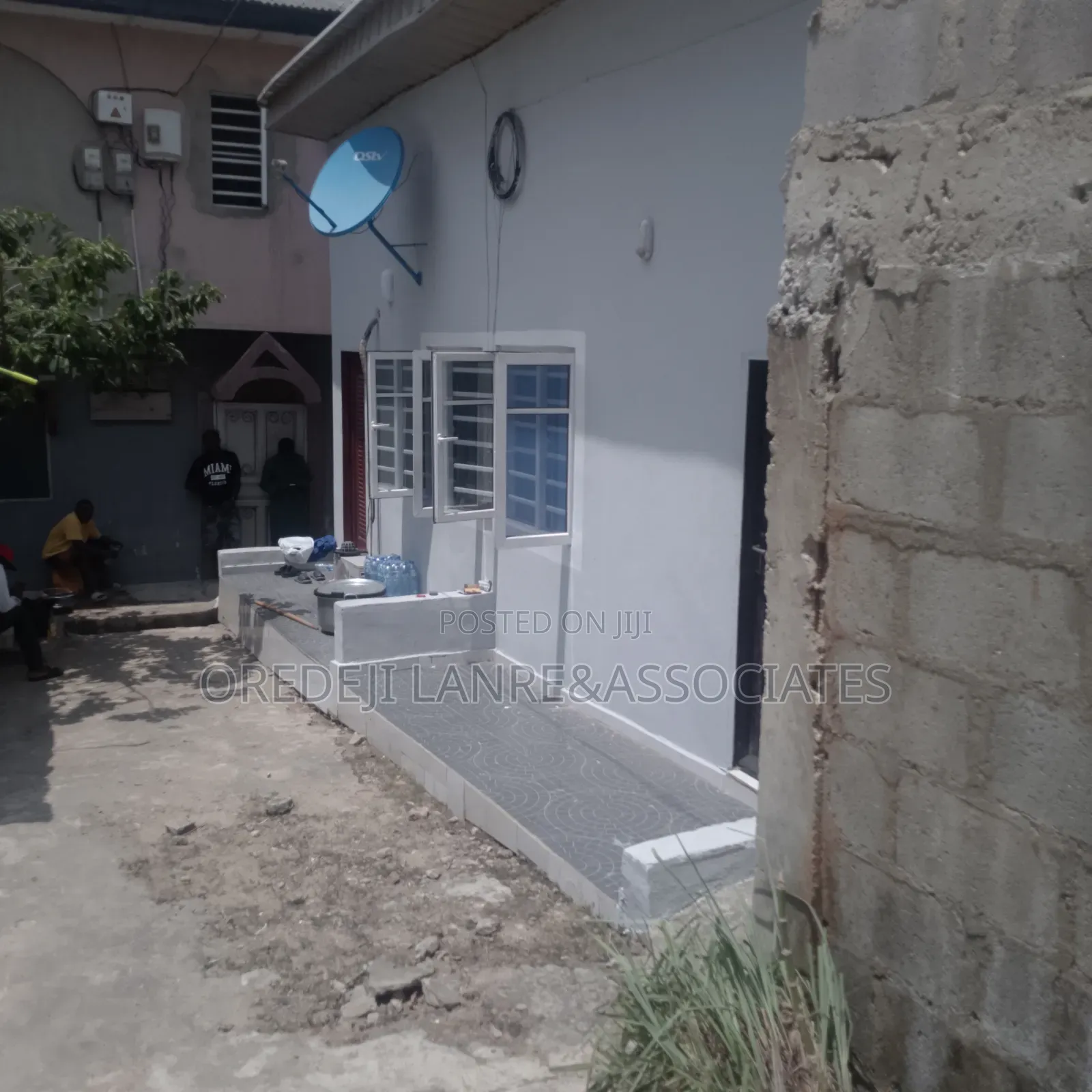 4bdrm Block of Flats in Off Akinte Street, Ifako-Ogba for sale