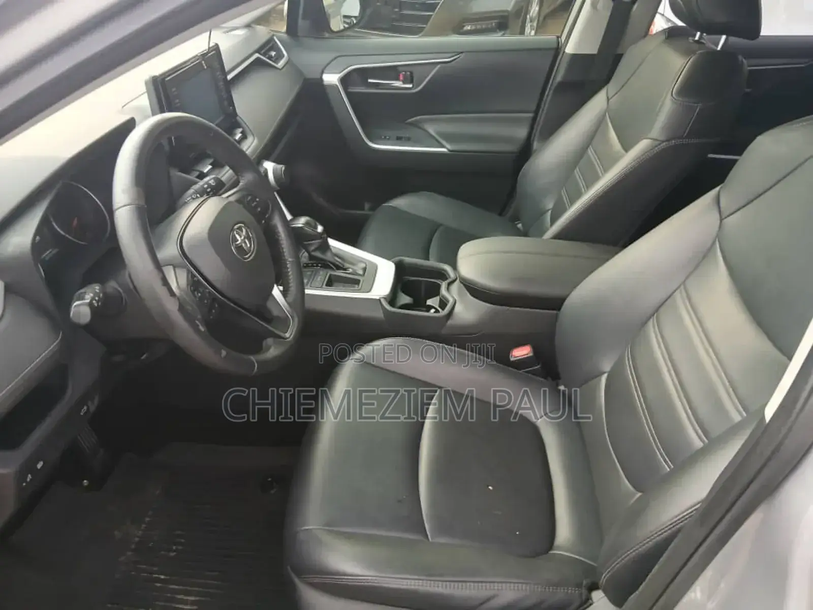 Toyota RAV4 XLE AWD 2020 Gray