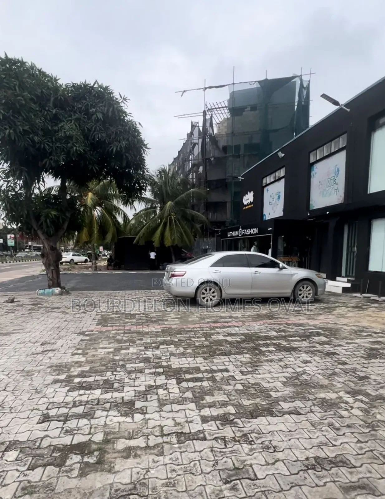 5bdrm Duplex in Lekki Phase 1 for sale
