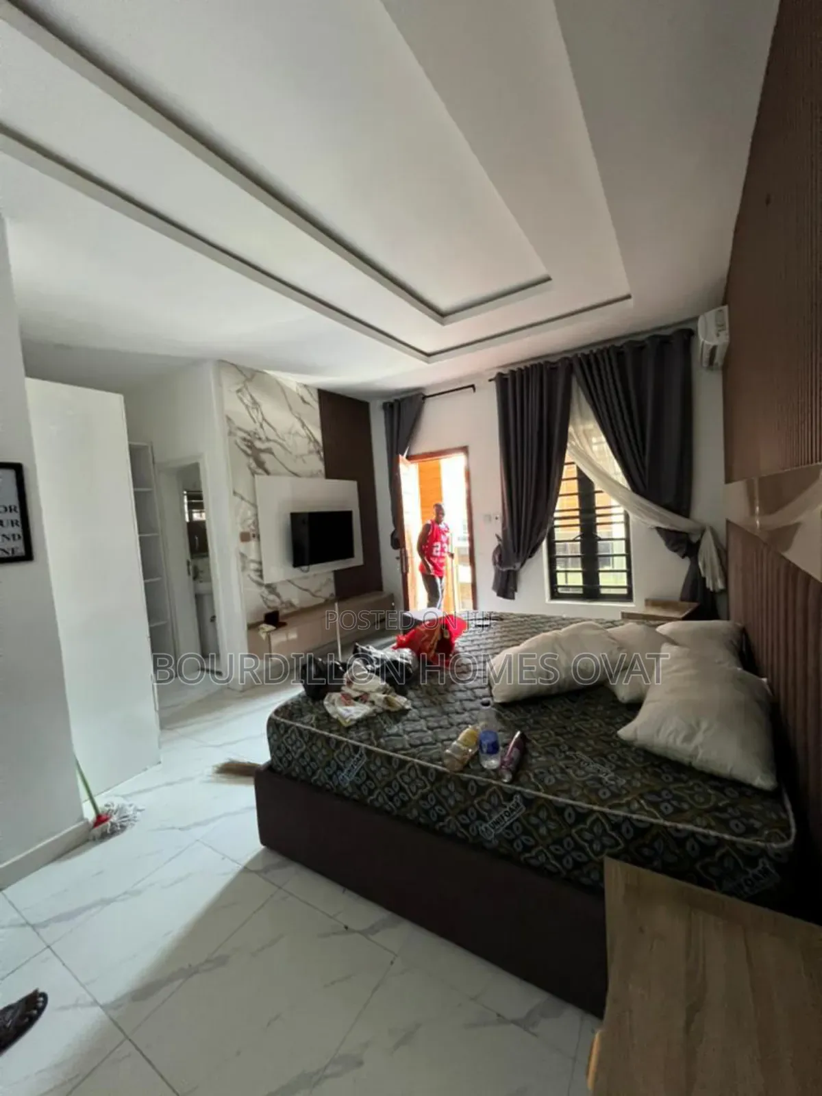 3bdrm Duplex in Ikota Lekki Lagos for rent