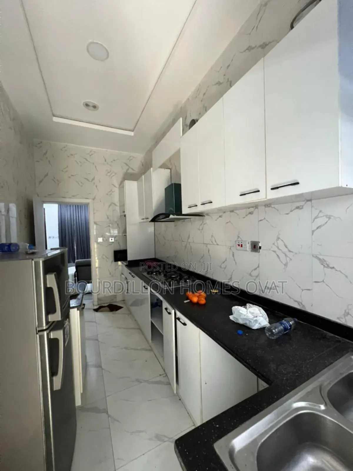 3bdrm Duplex in Ikota Lekki Lagos for rent