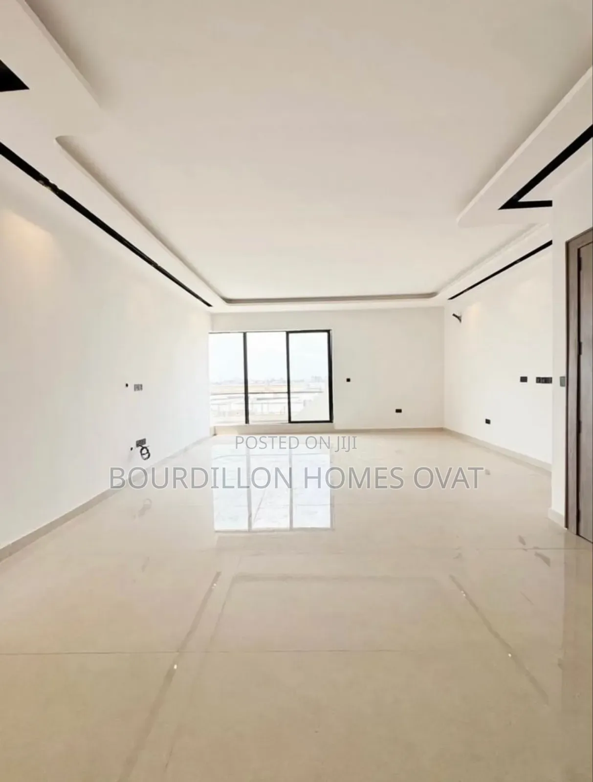 2bdrm Apartment in Lekki Phase 1 for sale