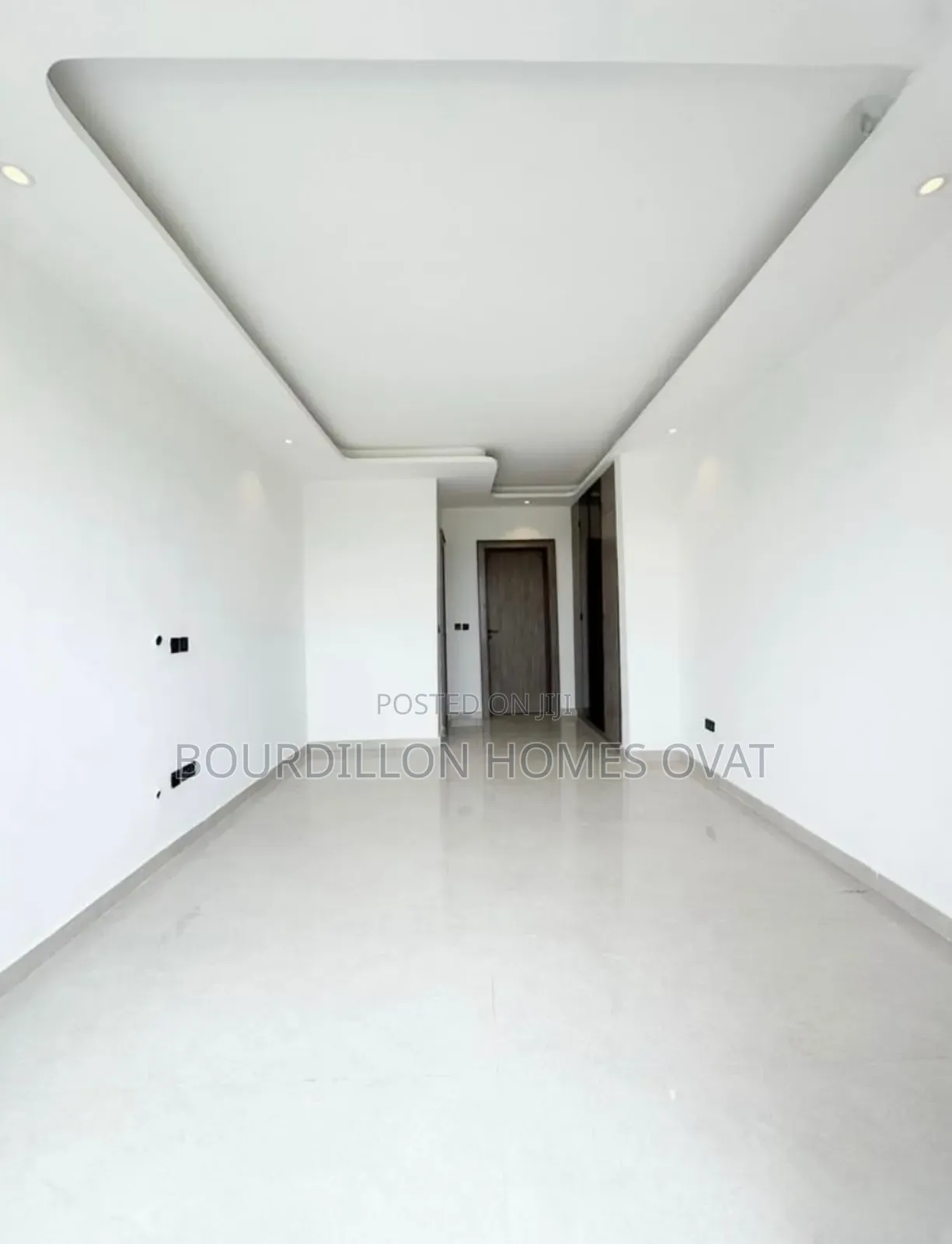 2bdrm Apartment in Lekki Phase 1 for sale