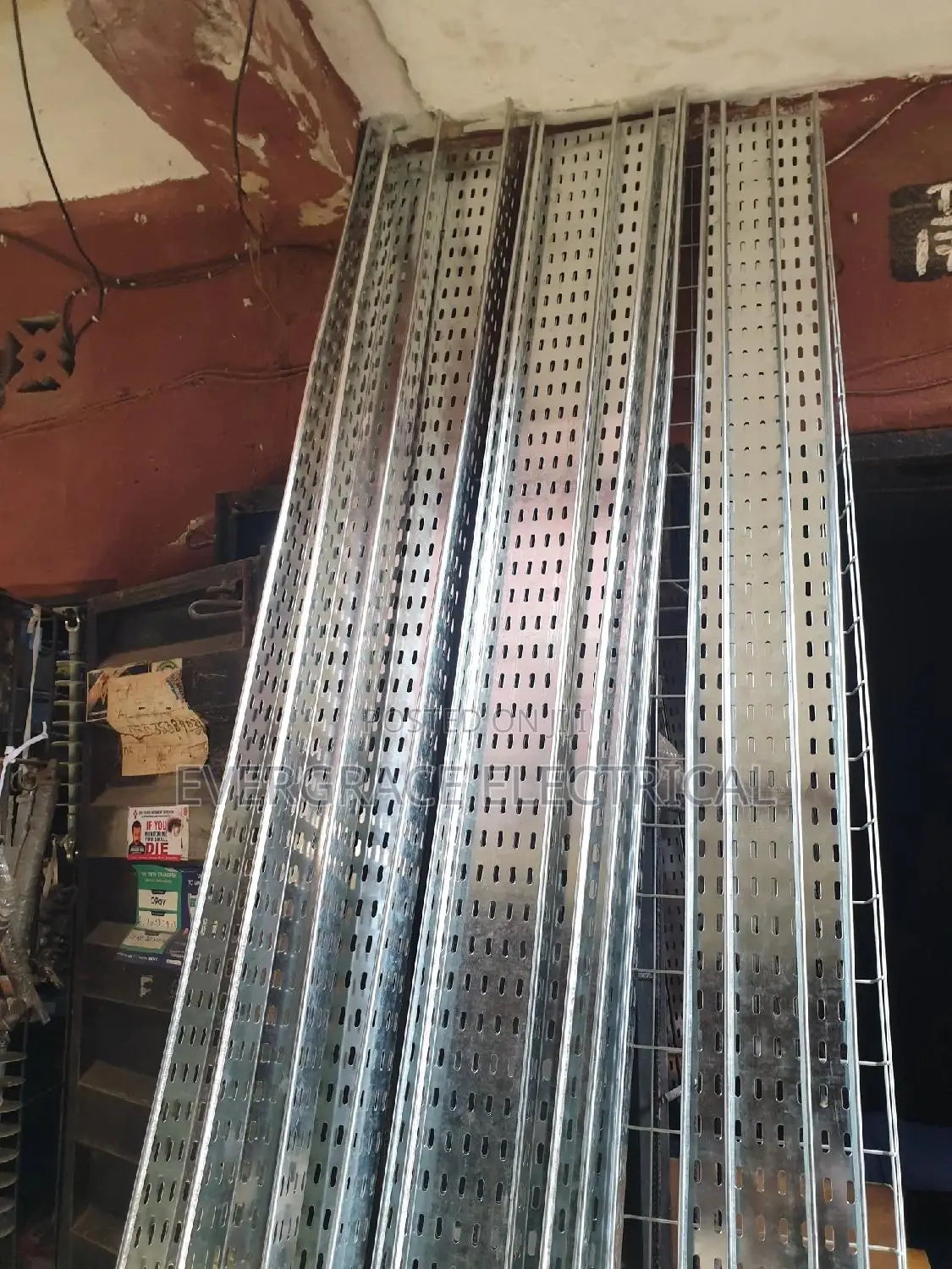 Cable Tray 200×50 Brand New