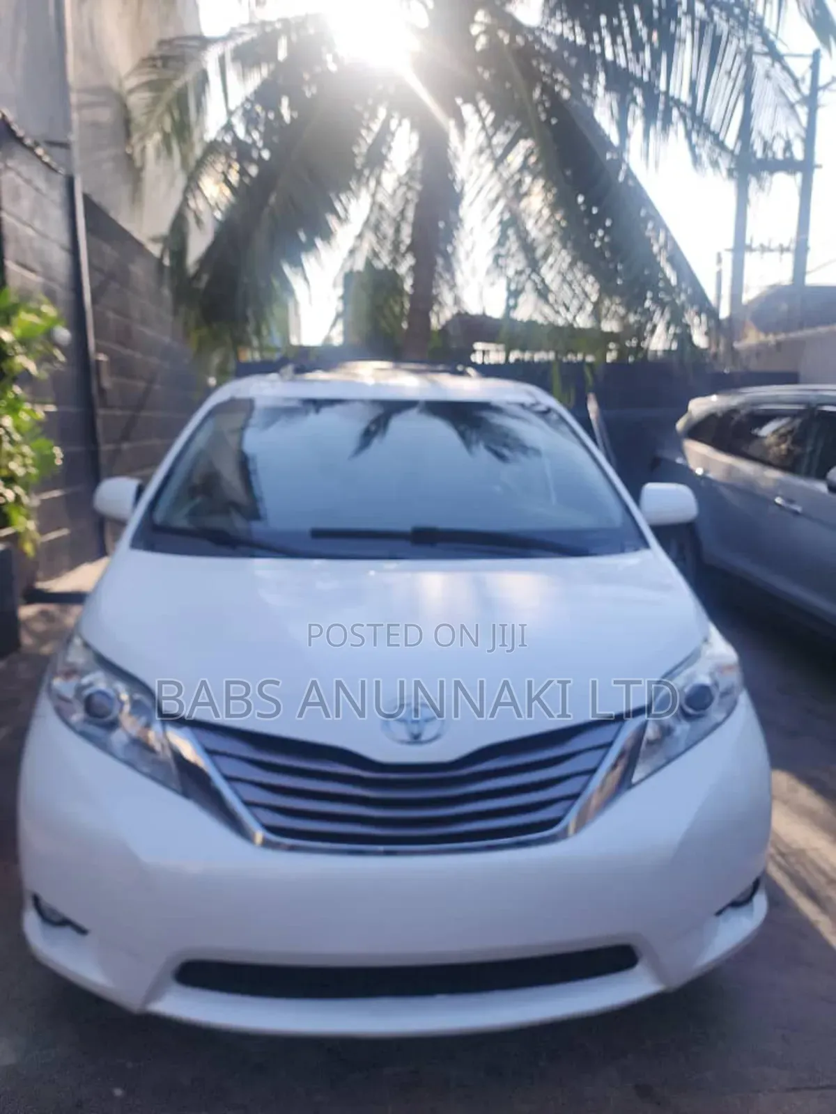 Toyota Sienna 2016 White